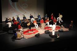 گزارش تصویری از کنسرت کردی «گروه دل آسا» در تهران 