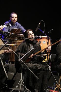 شب کردی جشنواره موسیقی فجر با شادمانه‌های کامکارها