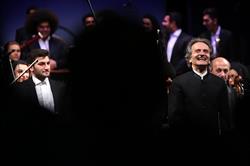 پس از دو ماه، سکوت وحدت با اجرای ارکستر سمفونیک تهران شکست