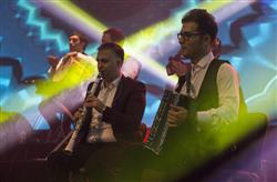 درخشش آیهان و سه خواننده آذربایجانی روی یک سن