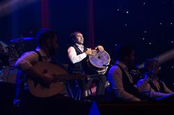 درخشش آیهان و سه خواننده آذربایجانی روی یک سن