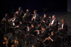 ارکستر سمفونیک تهران به روی صحنه رفت 