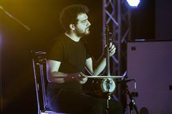 دنگ‌شو «مدونای» را در اصفهان اجرا کرد