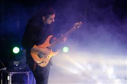 کنسرت گروه «بدرام» در برج آزادی برگزار شد